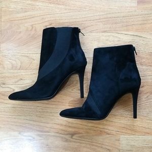 Nine West Black Suede Pointy Ankle Boots Size 7.5M